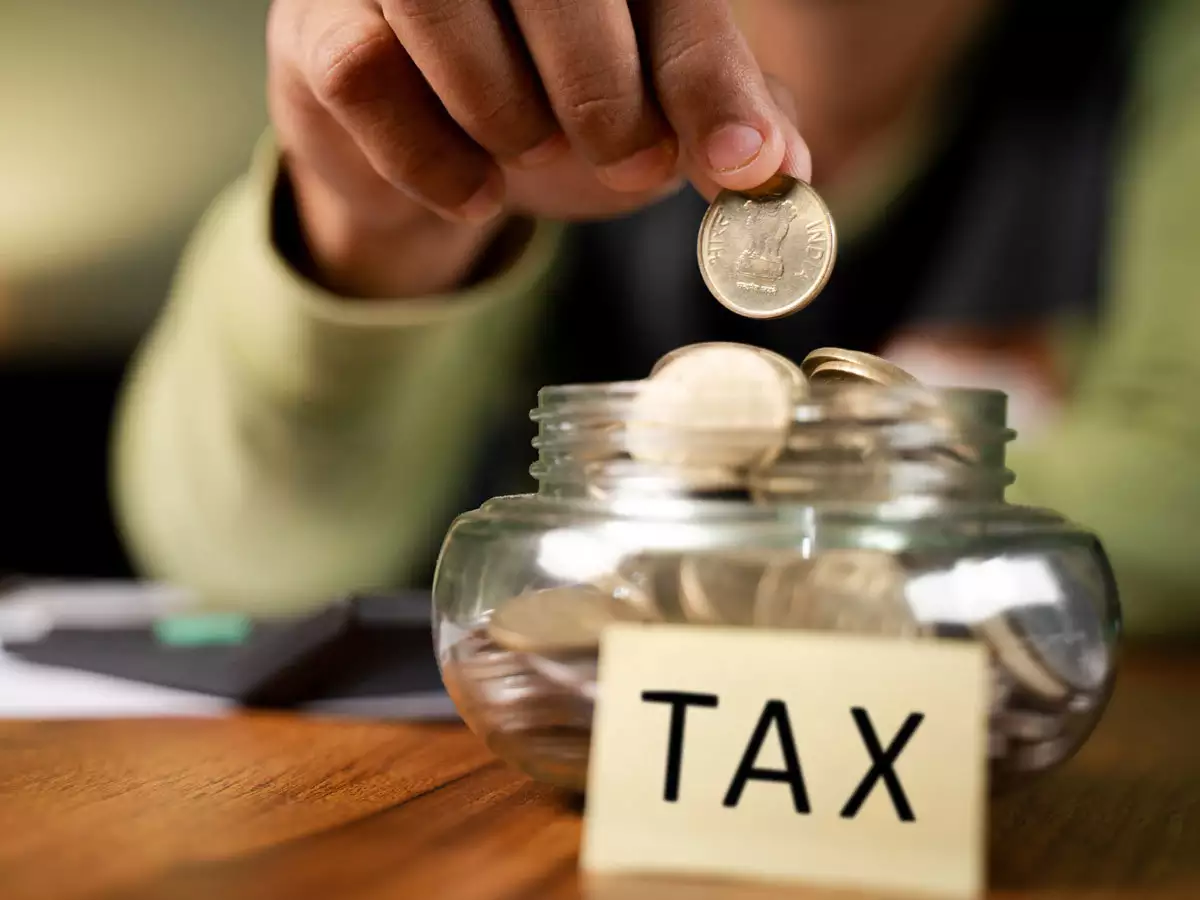 S Corp Tax Savings Calculator: How to Evaluate the Best Tax Strategy for Your Business